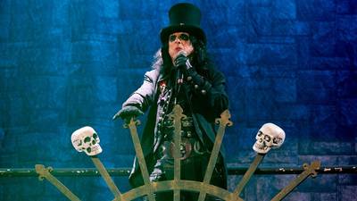Alice Cooper to perform with the Original Misfits at Halloween weekend show in Texas