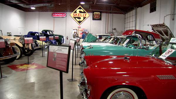 Sapulpa Route 66 Auto Museum offering free admission to first responders