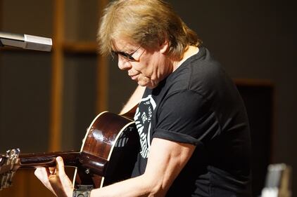 Check out your photos with George Thorogood before he rocked the stage at The Church Studio on 5/4/22